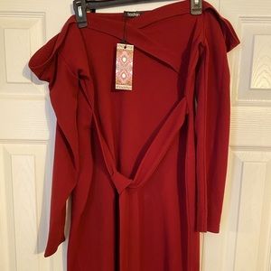 New!! Burgundy off the shoulder dress
